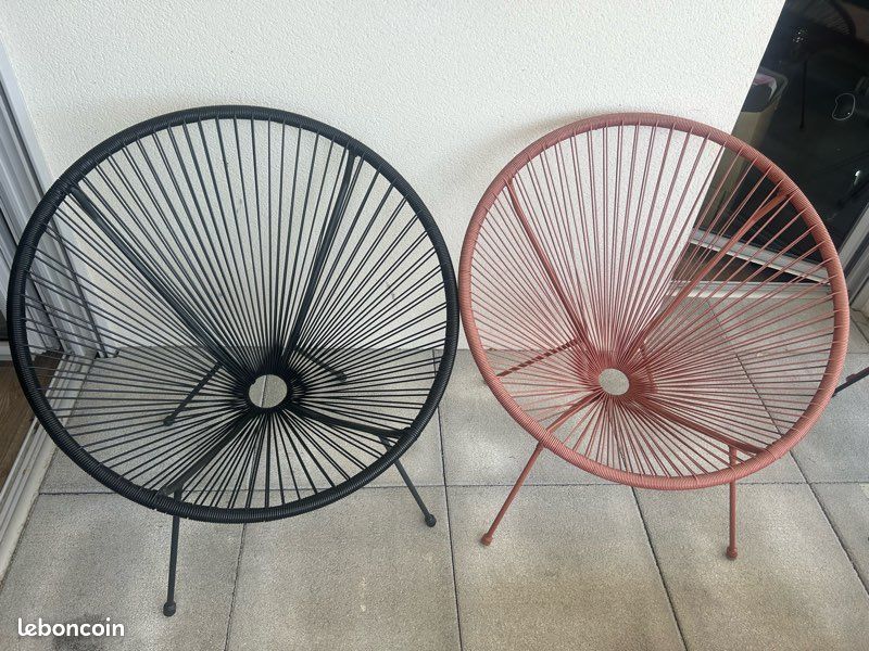 Lot 4 chaises extérieures (image 1)