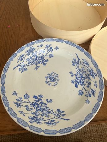 SERVICE DE TABLE K&G Lunéville en Faïence / 19th France / Vaisselle EUR 280,00 - FR