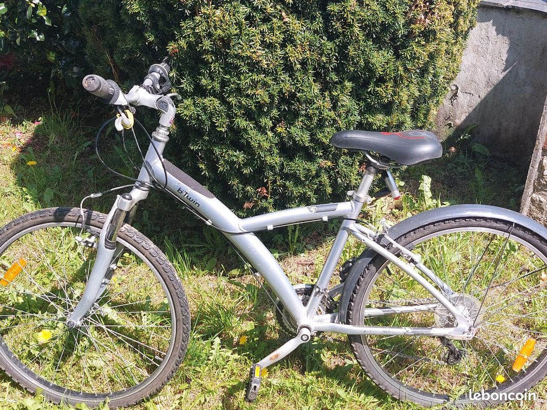 Vélo adulte (image 1)