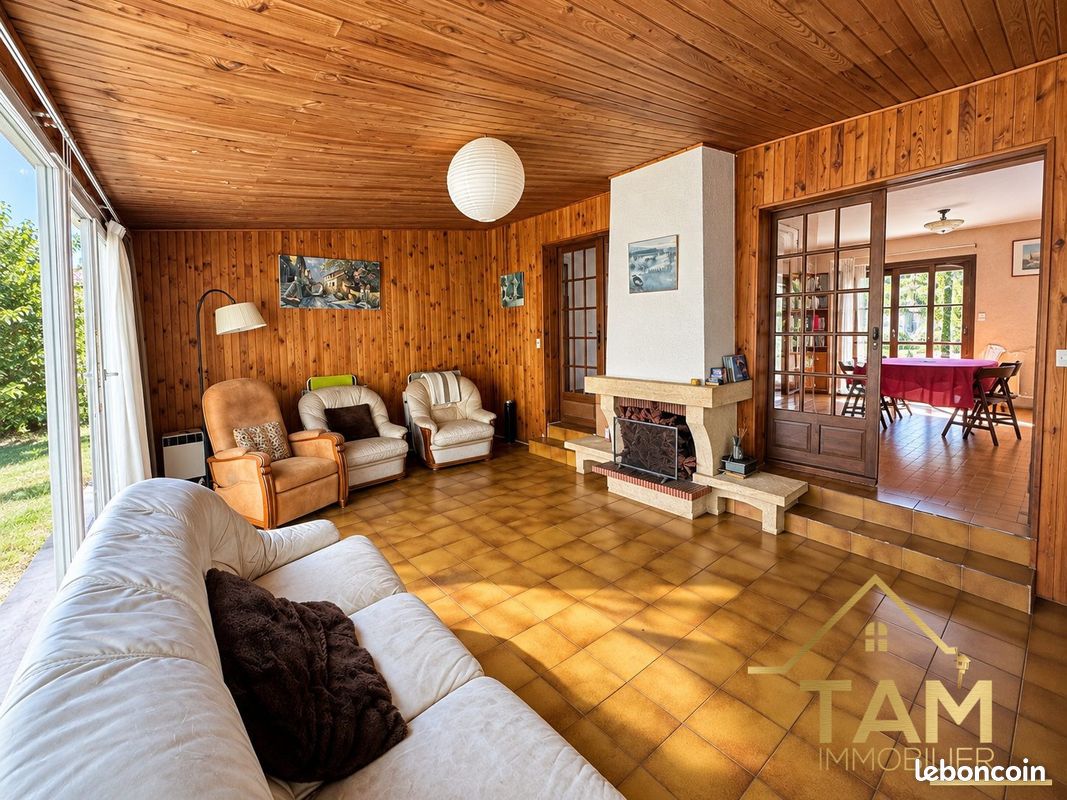 Maison 6 pièces 122 m² · à Fontenay-le-Fleury · 122 m² · 399 000 €