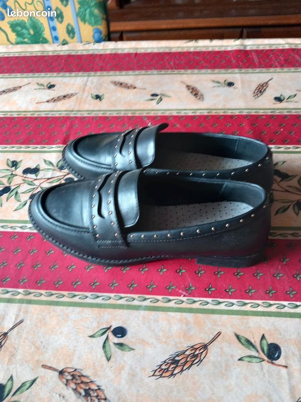 Vends mocassin femme taille 41 (image 3)