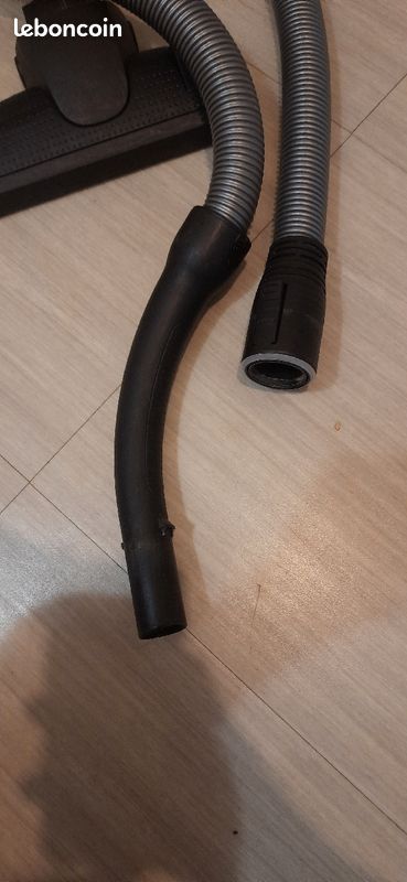 Tuyau et brosse pour aspirateur bosch (image 3)