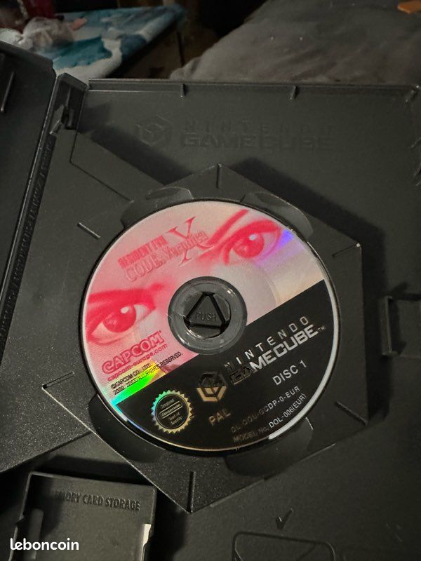 Résident evil code Veronica x gamecube (image 8)
