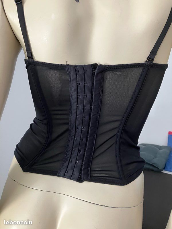 Bustier rouge gorge (image 5)
