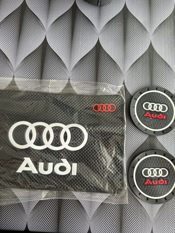 Lot accessoires Audi voiture - Équipement auto