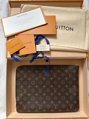 Etui téléphone Louis Vuitton d'occasion - Annonces accessoires et bagagerie  leboncoin