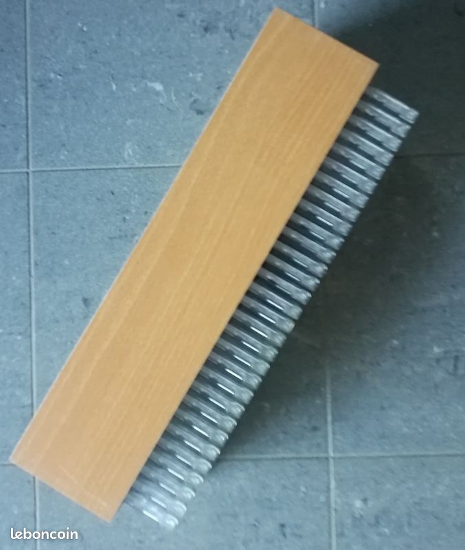 Tour range CD - 30 CD - Couleur bois ou noir (image 3)