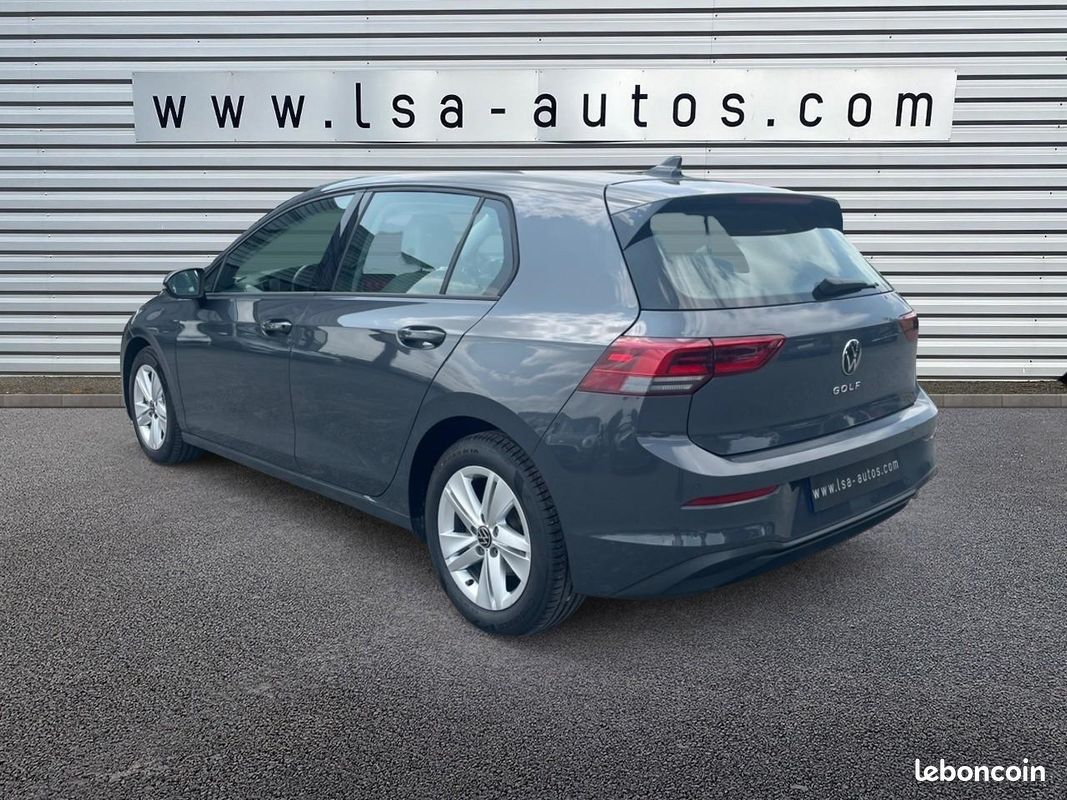 VOLKSWAGEN GOLF 2.0 TDI 150 DSG7 VIII Life Business 1st (image 3)