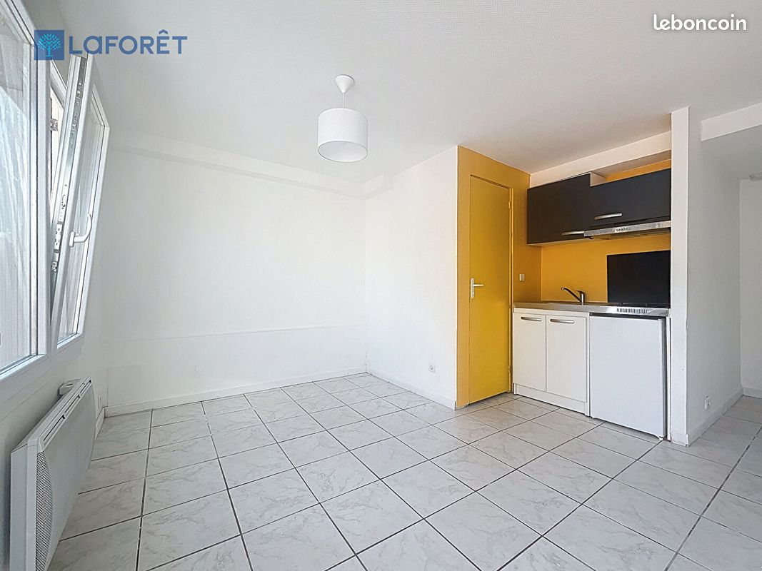 Appartement 1 pièce 15 m² · à Lorient · 15 m² · 400 €/mois