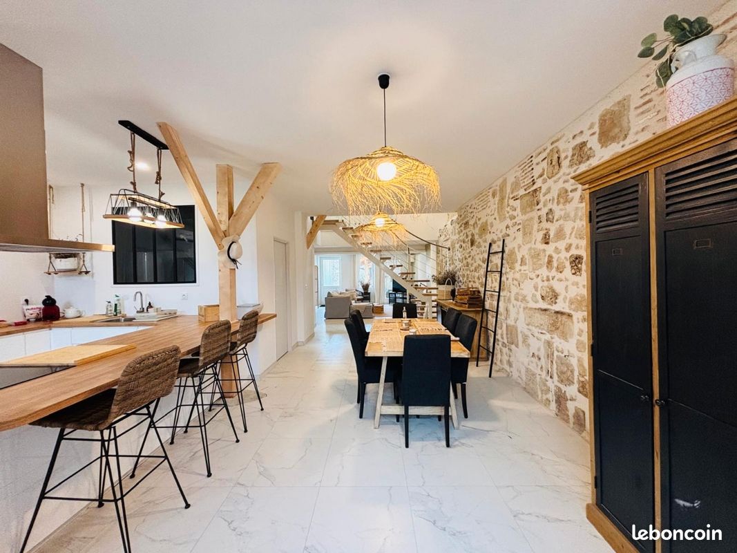 Maison 7 pièces 180 m² · à Samazan · 180 m² · 1 750 €