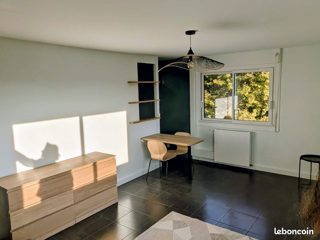 Appartement 1 pièce 30 m² · à Villefranche-sur-Saône · 30 m² · 470 €