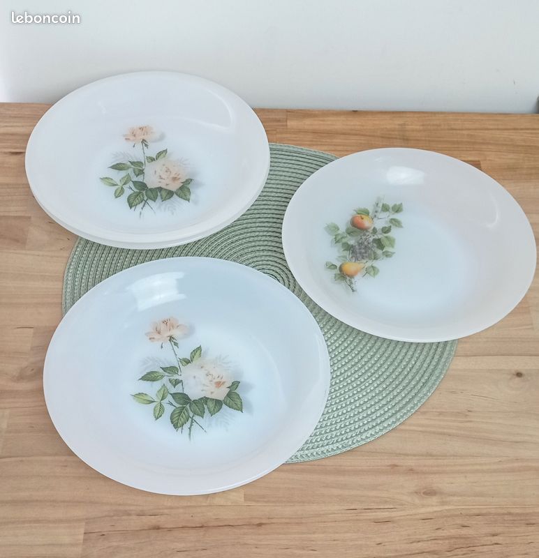 Lot tasses et sous tasses arcopal - Arts de la table