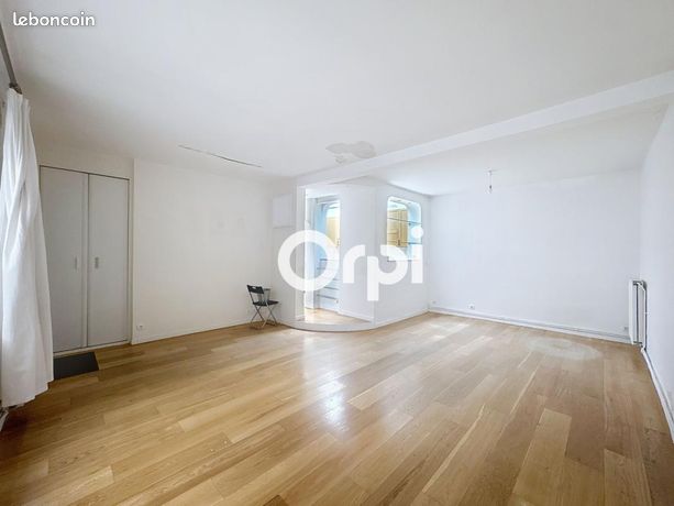 Appartement 3 pièces 71 m² — 2