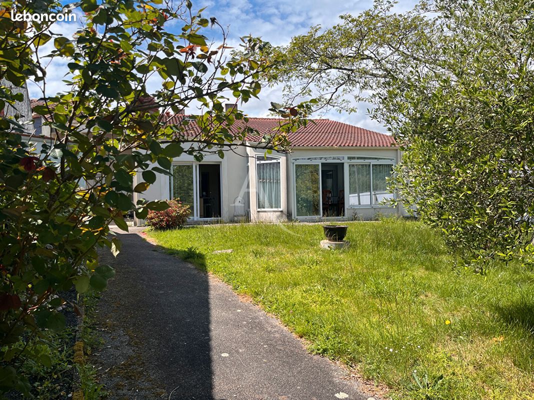 Maison 5 pièces 163 m² (image 1)