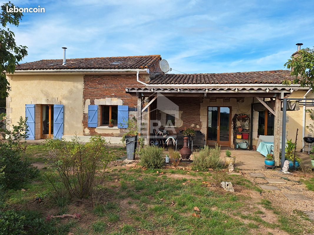 Maison 5 pièces 128 m² · à Montpon-Ménestérol · 128 m² · 164 000 €