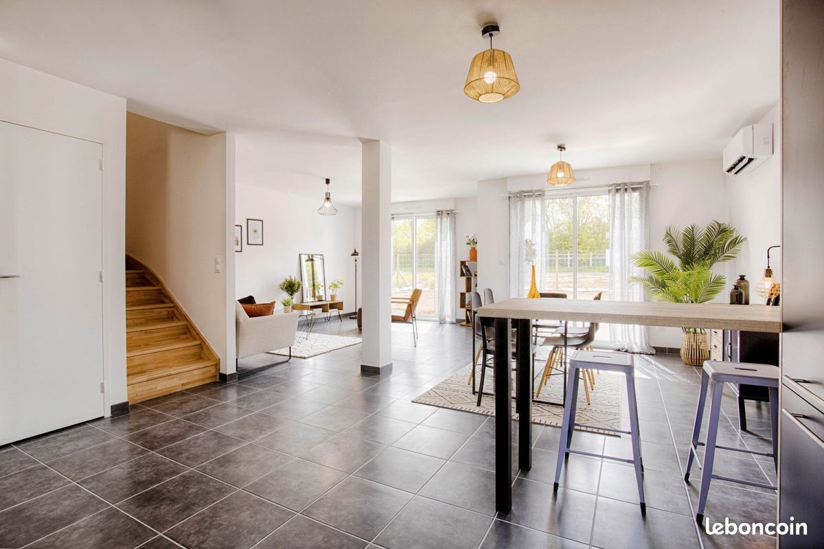 Maison 4 pièces 95 m² · à La Chapelle-Thouarault · 95 m² · 212 160 €