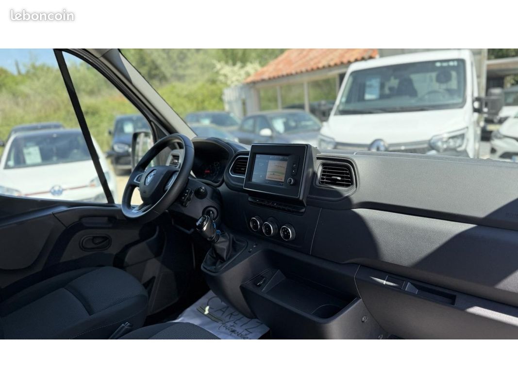 RENAULT MASTER III FG Grand Confort F3500 L2H2 2.3 dCi 135cv Traction 20825,00 EUR HT (image 10)