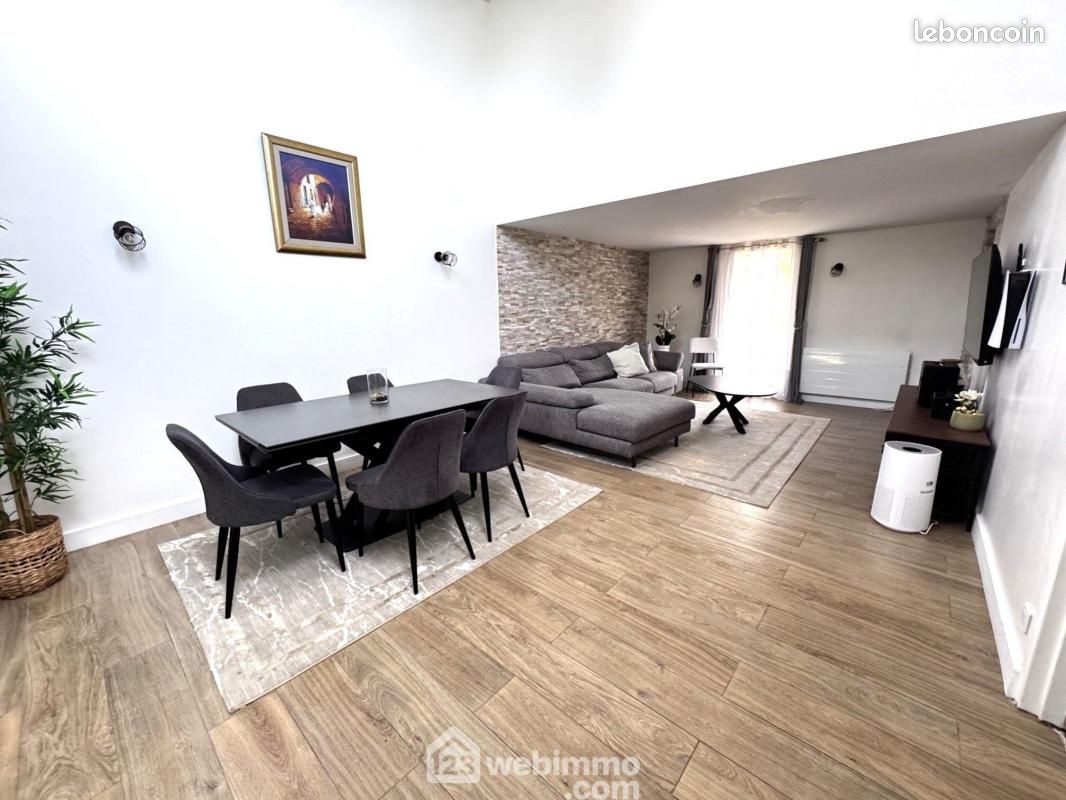 Maison 7 pièces 142 m² · à Bondoufle · 142 m² · 319 000 €