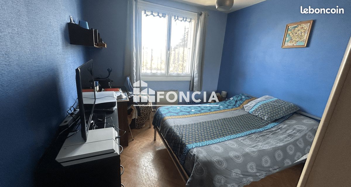 Appartement T3 de 76 m² avec balcon et loggia - MONTÉLIMAR SUD (image 4)
