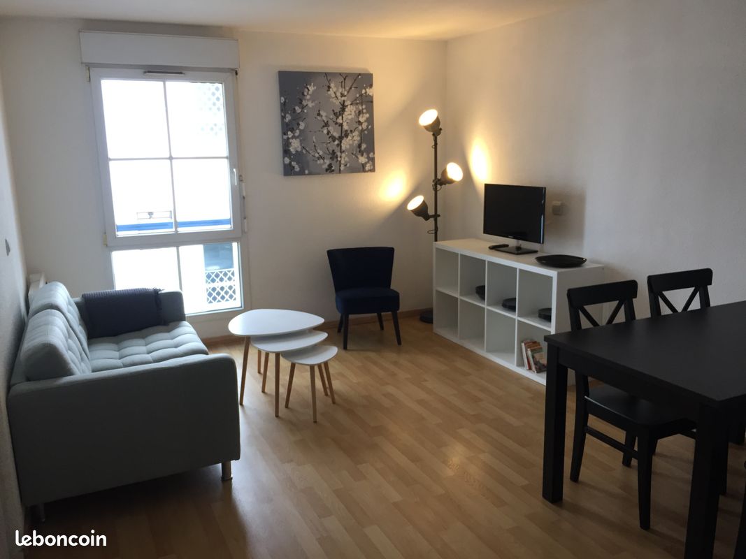 Appartement 2 pièces 43 m² · à Bordeaux · 43 m² · 890 €
