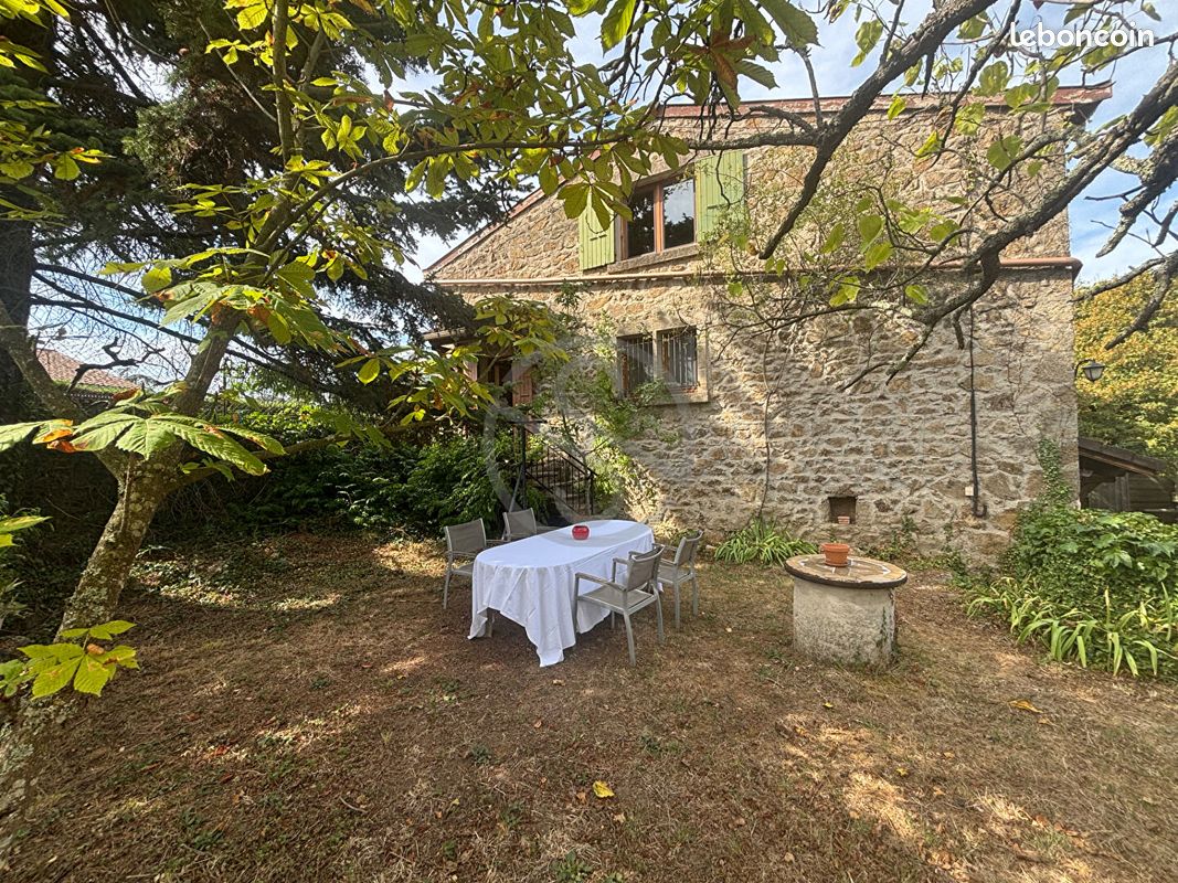 Maison 7 pièces 200 m² · à Annonay · 200 m² · 365 000 €
