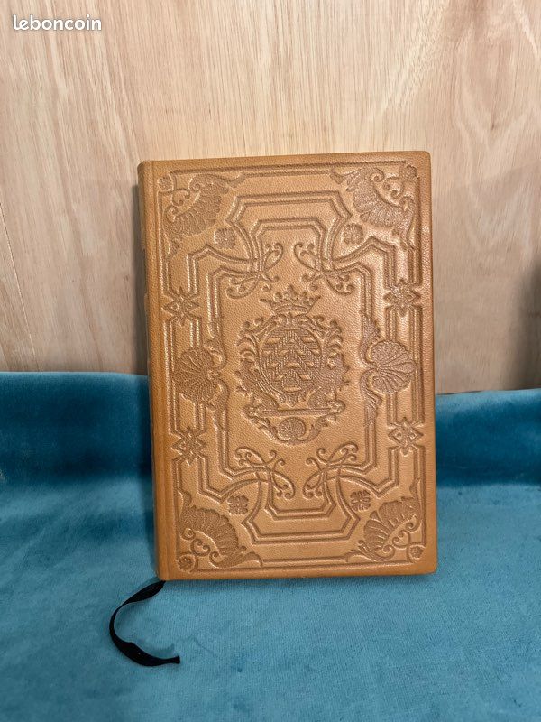 Livre Réflexions et Maximes Duc de La Rochefoucauld éditions Jean de Bonnot (image 1)