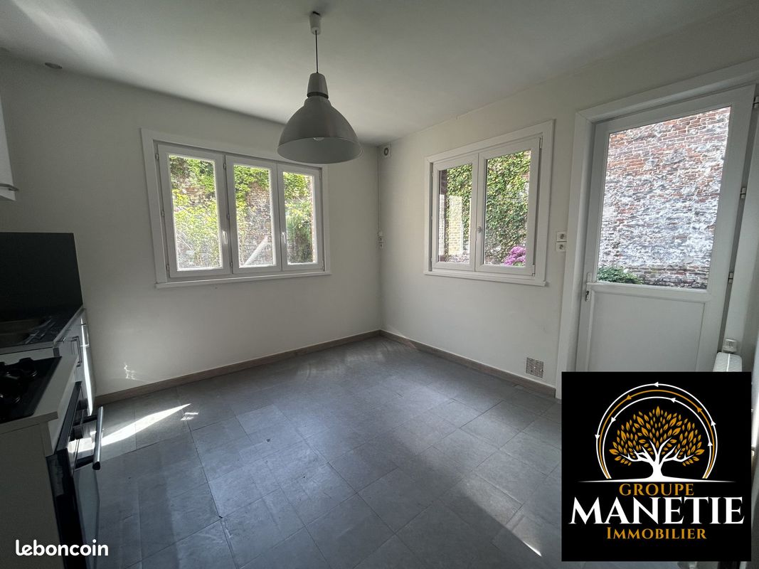 Maison a louer - 6 pièce(s) - 140 m2 - Surfyn