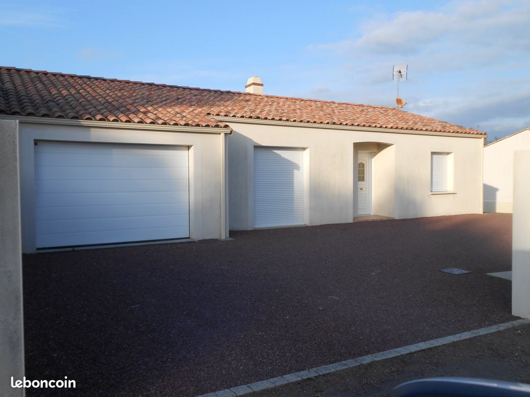 Maison 4 pièces 98 m² · à Rives de l'Yon · 98 m² · 650 €/mois