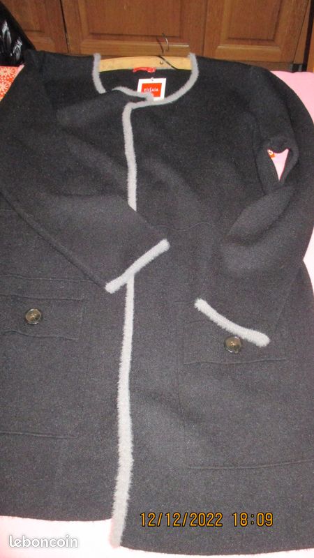 Cardigan ou veste femme en tricot noir (image 7)