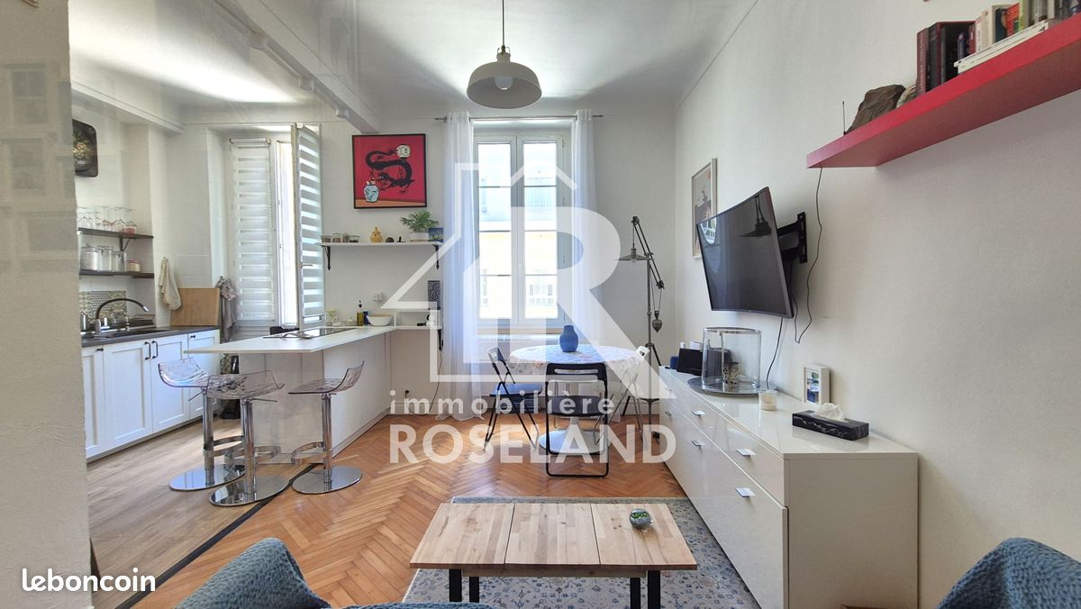 Appartement 2 pièces 47 m² · à Nice · 47 m² · 242 000 €