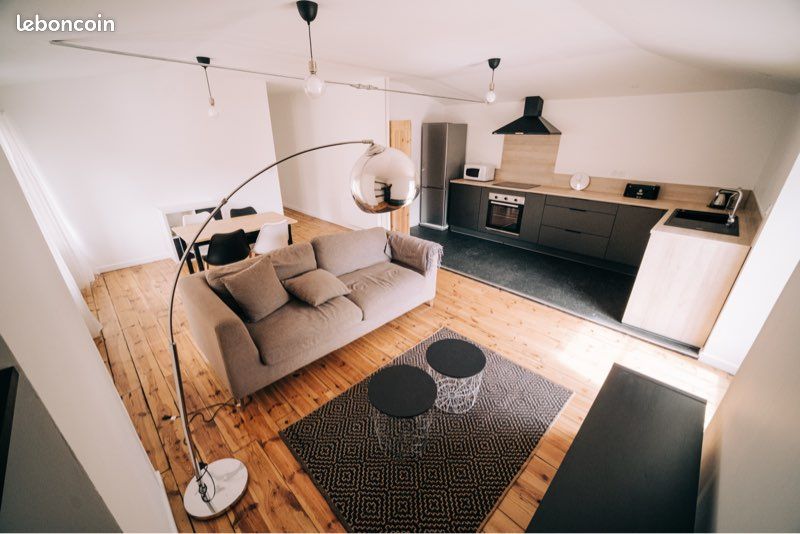 Appartement 5 pièces 86 m² · à Millau · 85,9 m² · 850 €