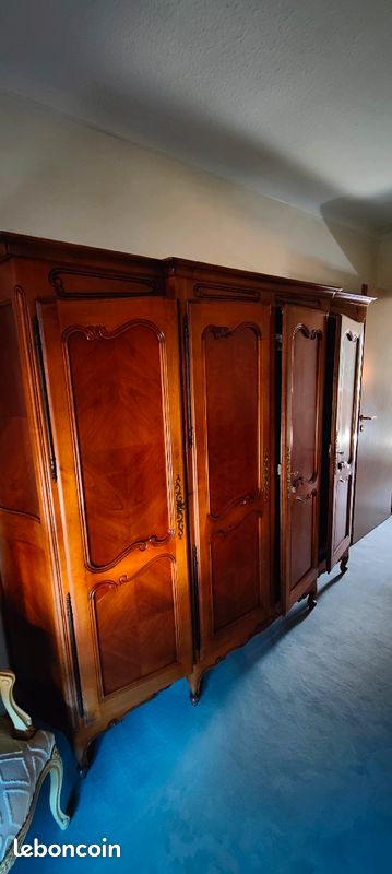 Armoire en bois massif (image 2)