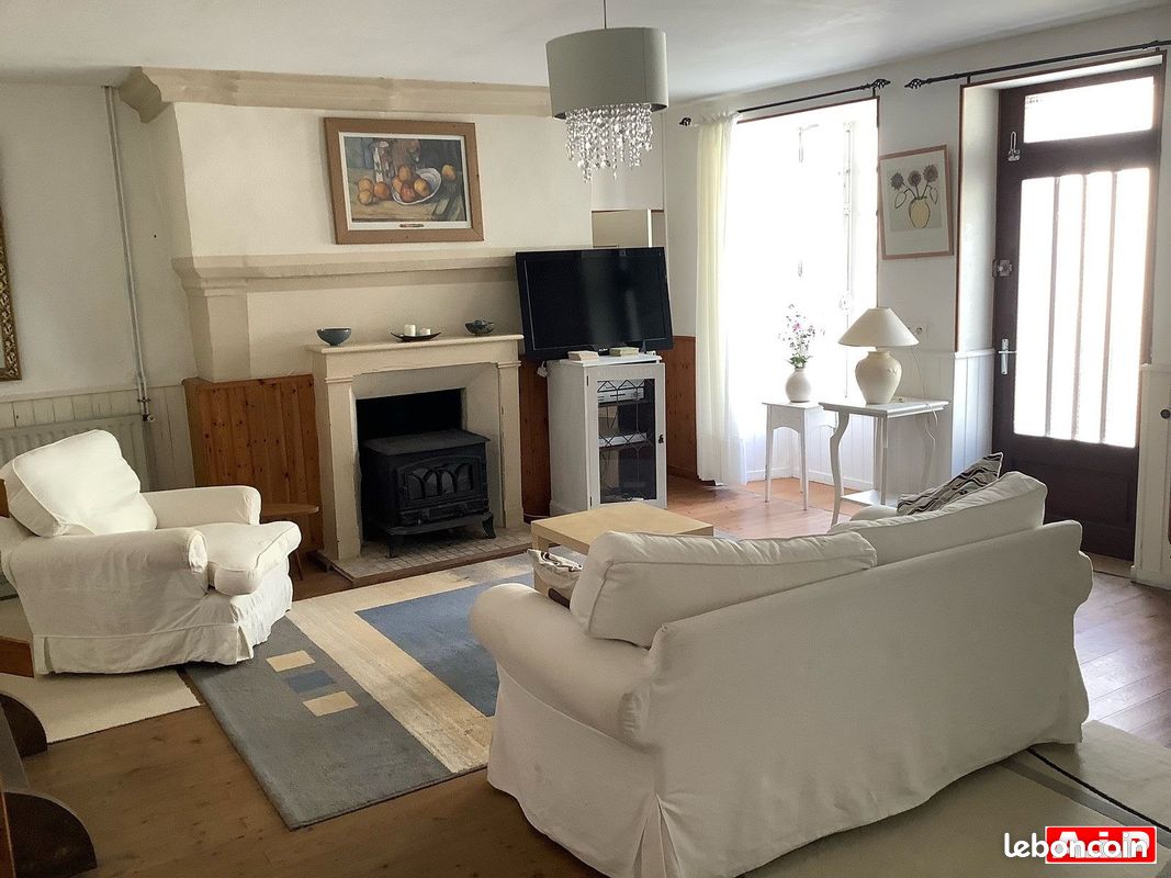 Maison 4 pièces 70 m² · à Bazoges-en-Pareds · 70 m² · 48 375 €