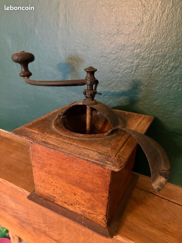 Moulin à café ancien en bois – Style rustique / Déco brocante (image 3)