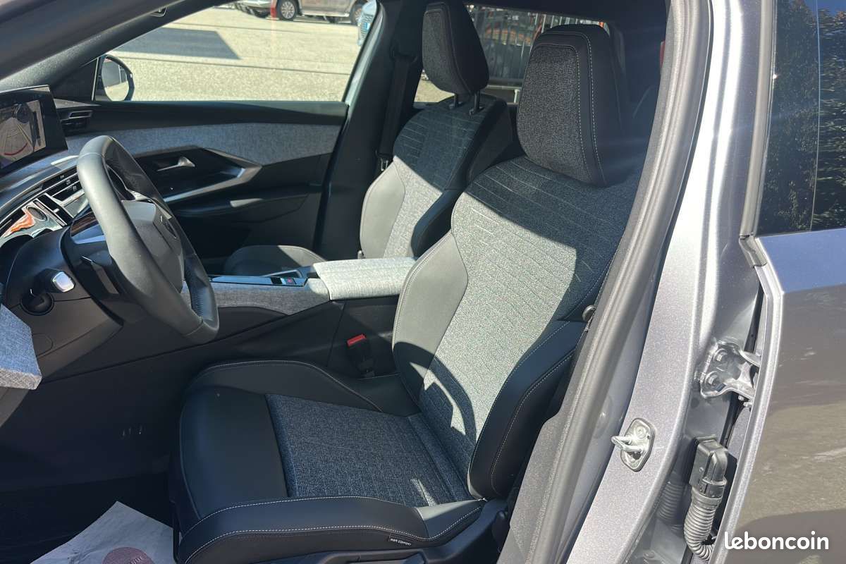 Peugeot 5008 HYBRID 145 E-DCS6 ALLURE PLUS -36% (image 6)