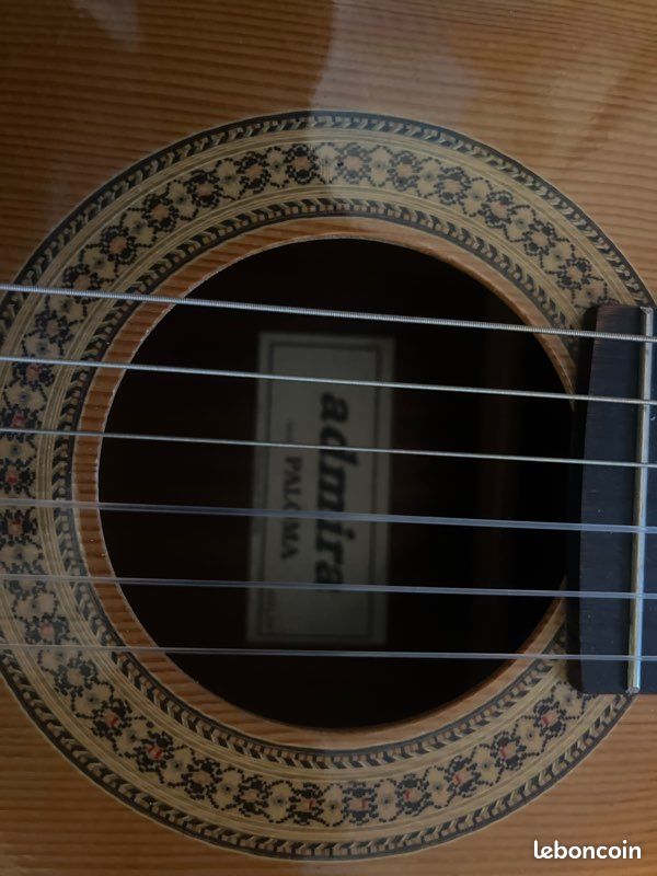 Guitare classique (image 2)