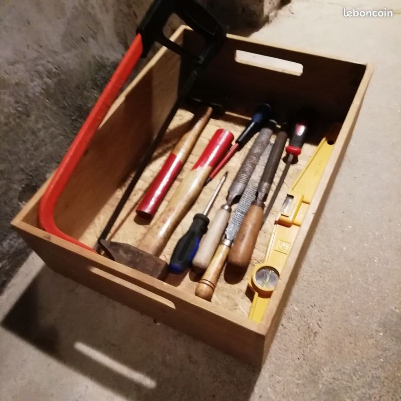 LOT OUTILS ET CAISSE BOIS pas d expedition (image 3)