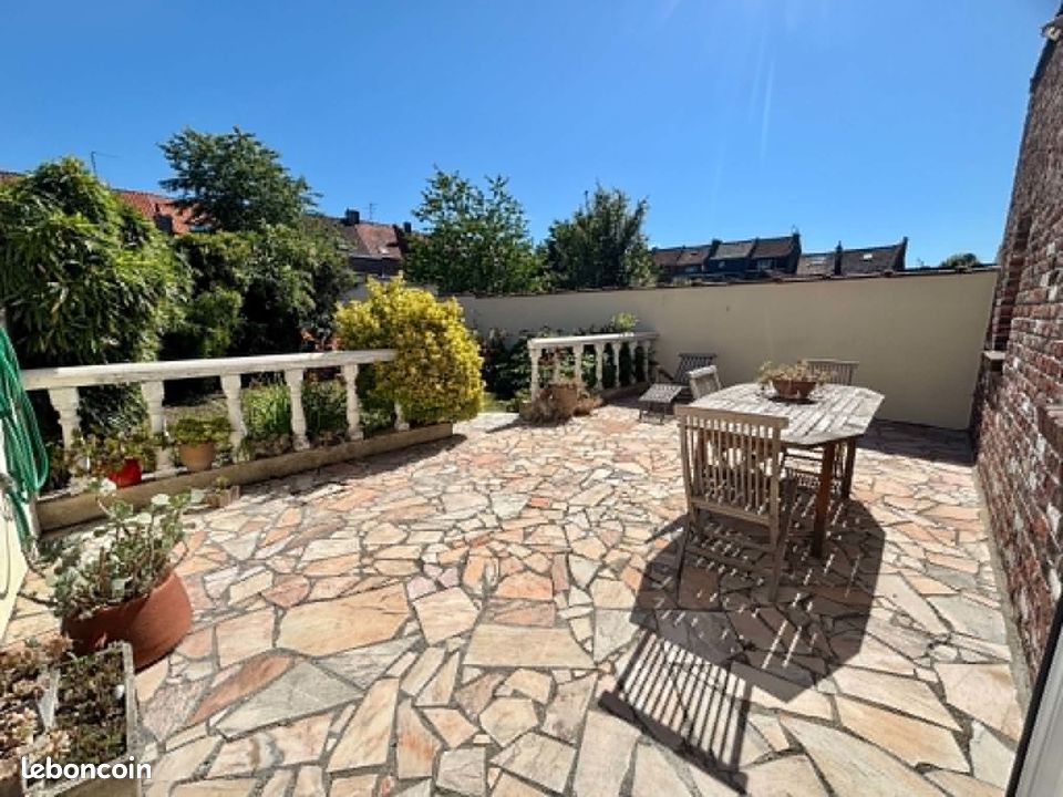 Maison 6 pièces 209 m² · à Wasquehal · 209 m² · 424 500 €