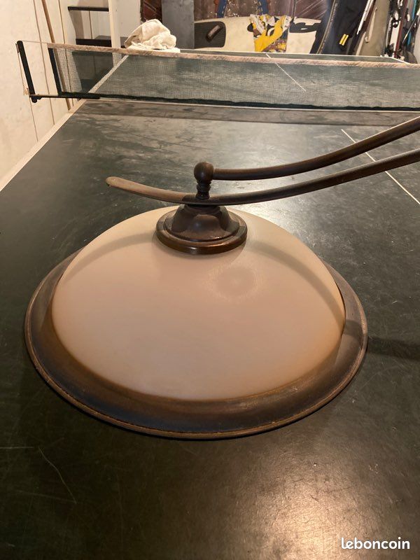 Luminaire vintage à deux vasques en verre opalin/crème (image 2)