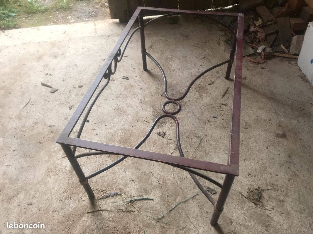 Table de salon en fer forgé (image 2)