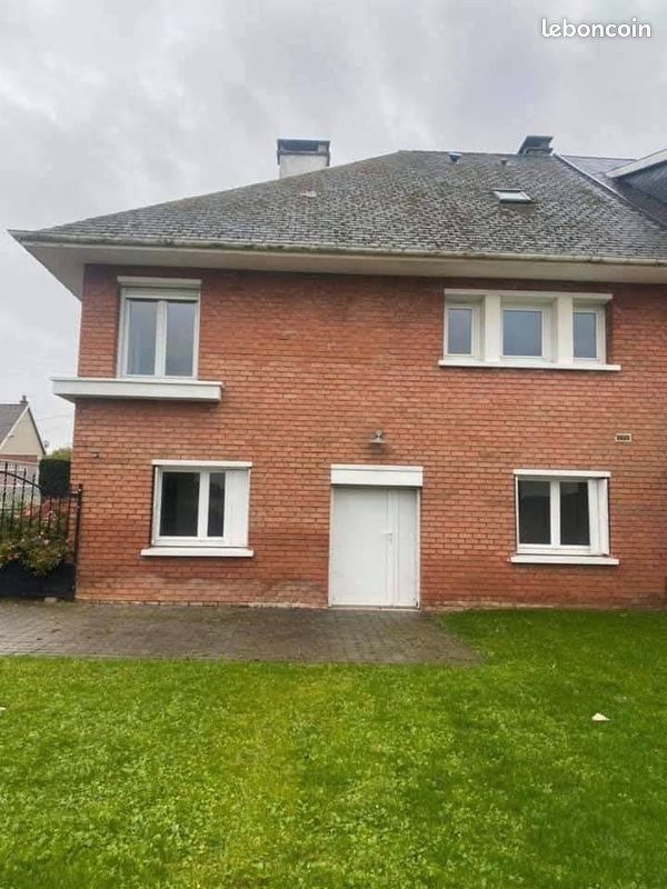 Maison 3 pièces 116 m² · à Auxi-le-Château · 116 m² · 155 000 €