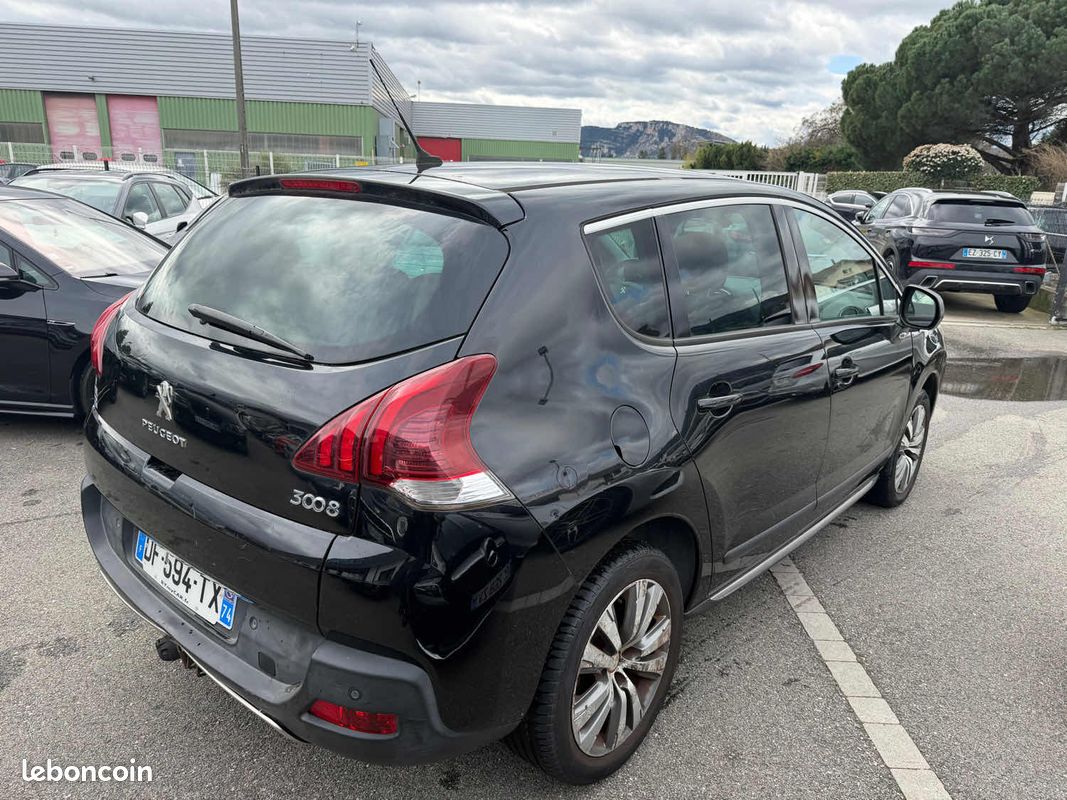 Peugeot 3008 1.6 hdi 114ch phase 2 garantie (image 2)