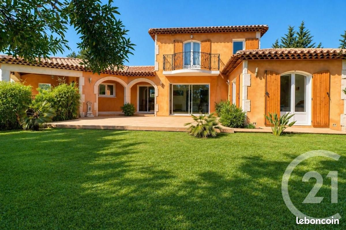 Maison 4 pièces 125 m² · à Saint-Raphaël · 125 m² · 830 000 €