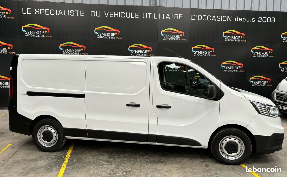 Trafic l2h1 dci 130 ch 32.665 km 19.992 ht (23.990 ttc) (image 1)