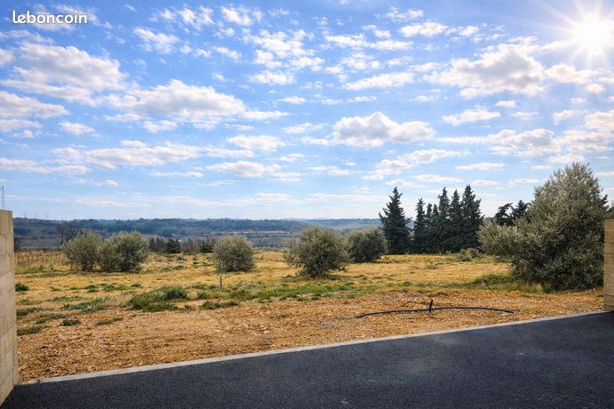 Terrain 852 m² Estézargues