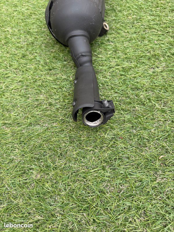 Pot XMAX 125 origine (image 2)