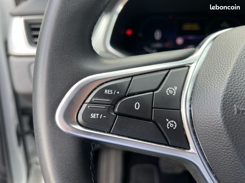 Renault CAPTUR II 1.6 E-TECH PLUG-IN 160CH INTENS (image 19)