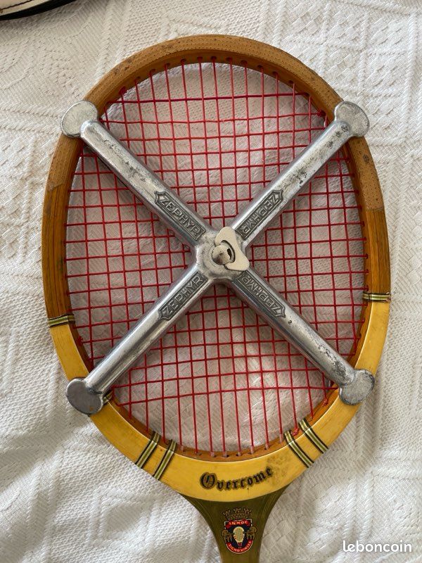 Vintage 1950 Raquette tennis bois GAUTHIER OVERCOME Housse