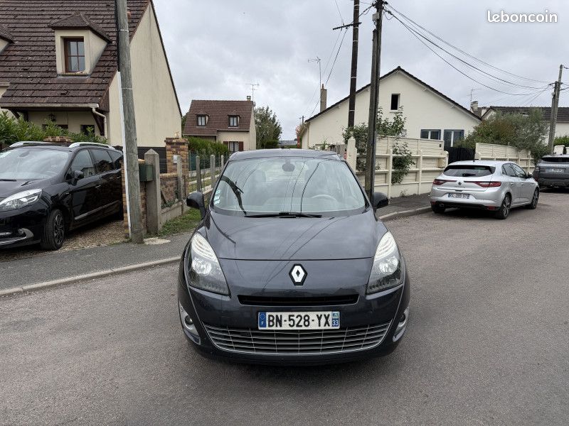 Renault GRAND SCENIC III 1.9 DCI 130CH FAP PRIVILEGE EURO5 5 PLACES (image 10)