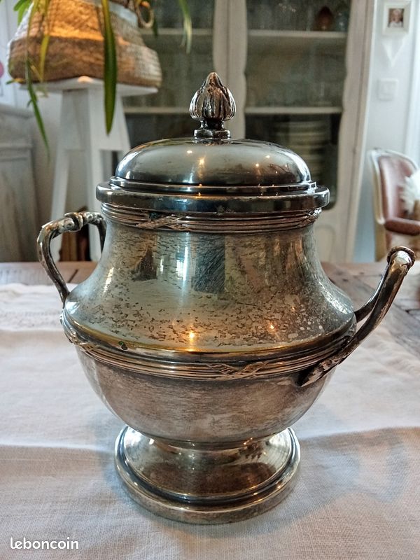 Sucrier Métal Argenté Vintage Avec Couvercle Et Bouton Bleu – Déco Chic